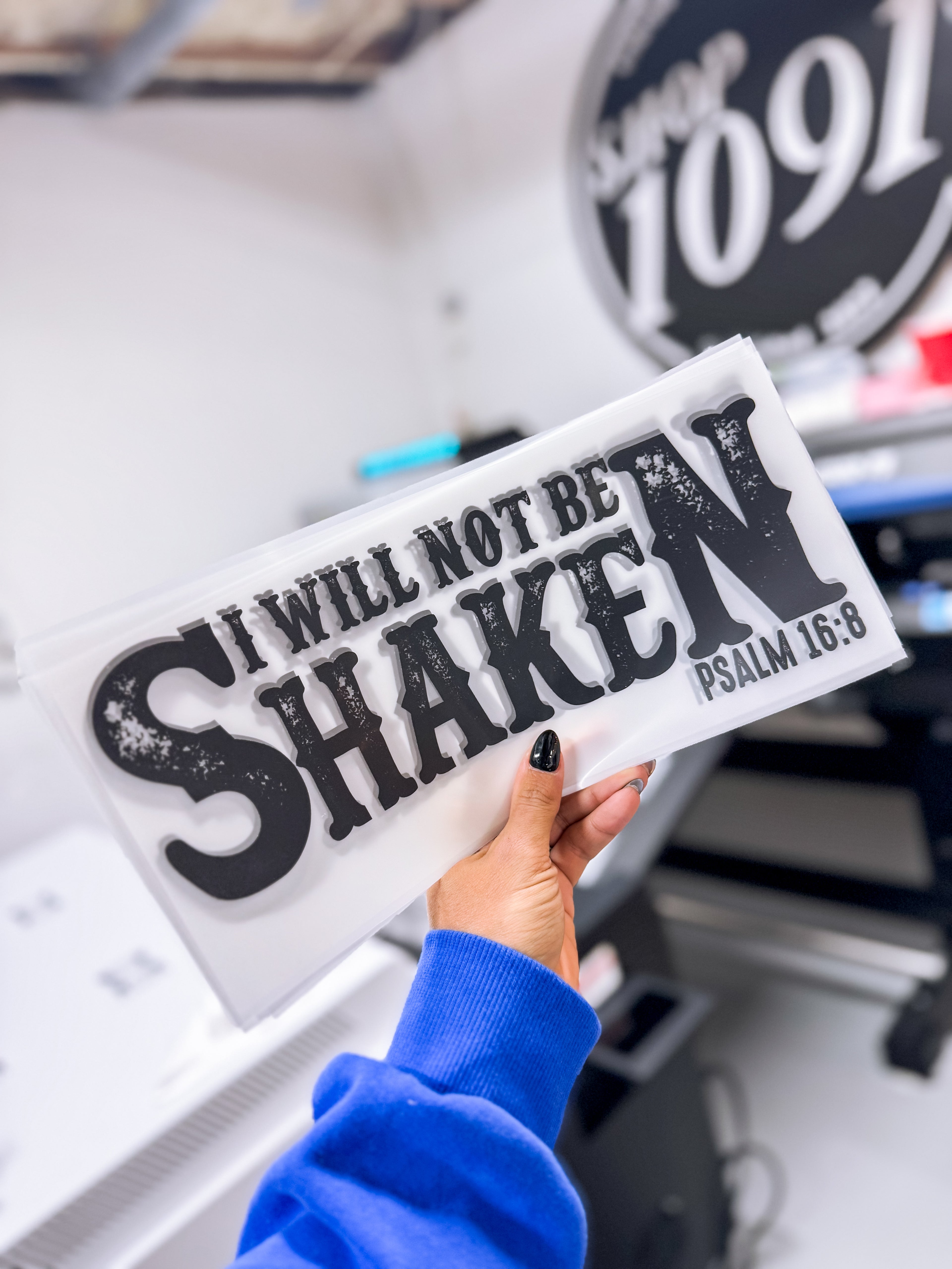 I will not be Shaken in BLACK