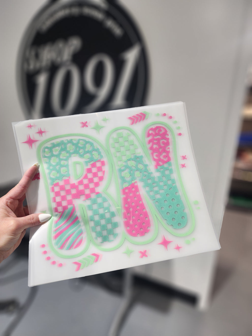 90's Pink & Green RN