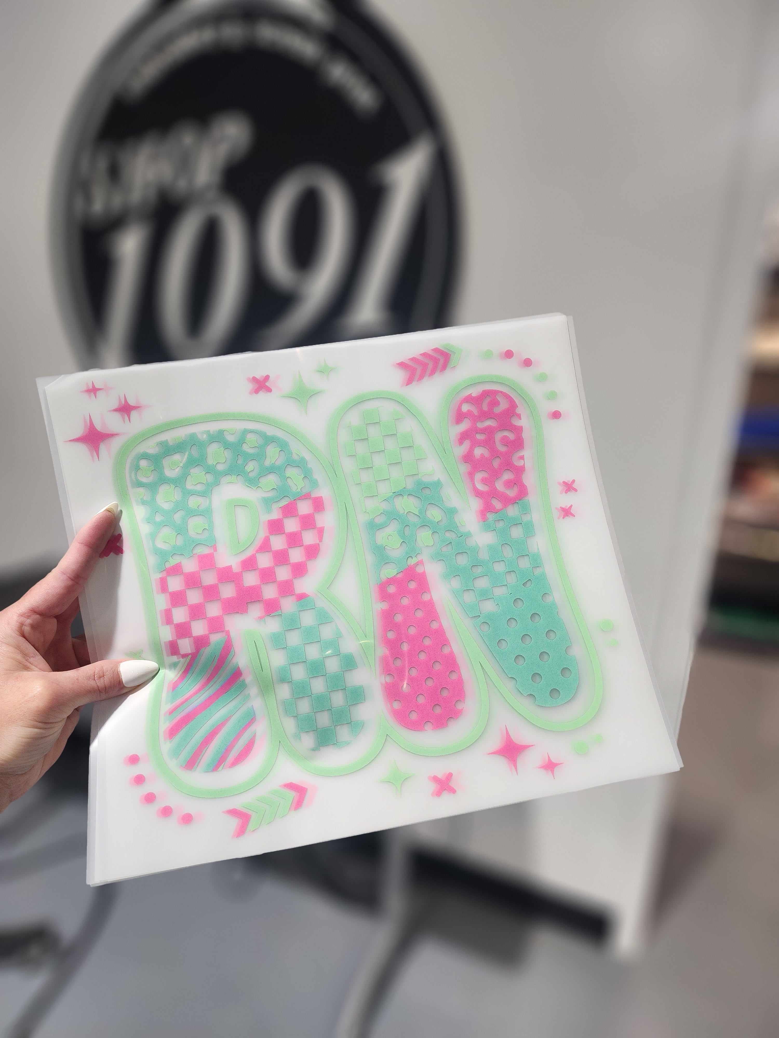 90's Pink & Green RN