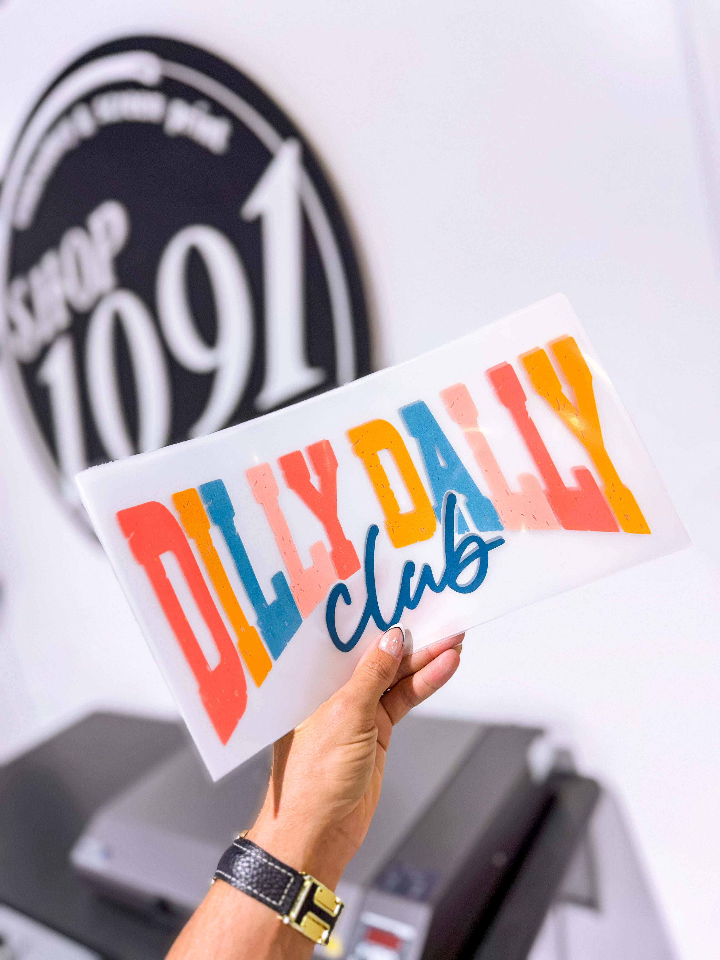 Dilly Dally Club