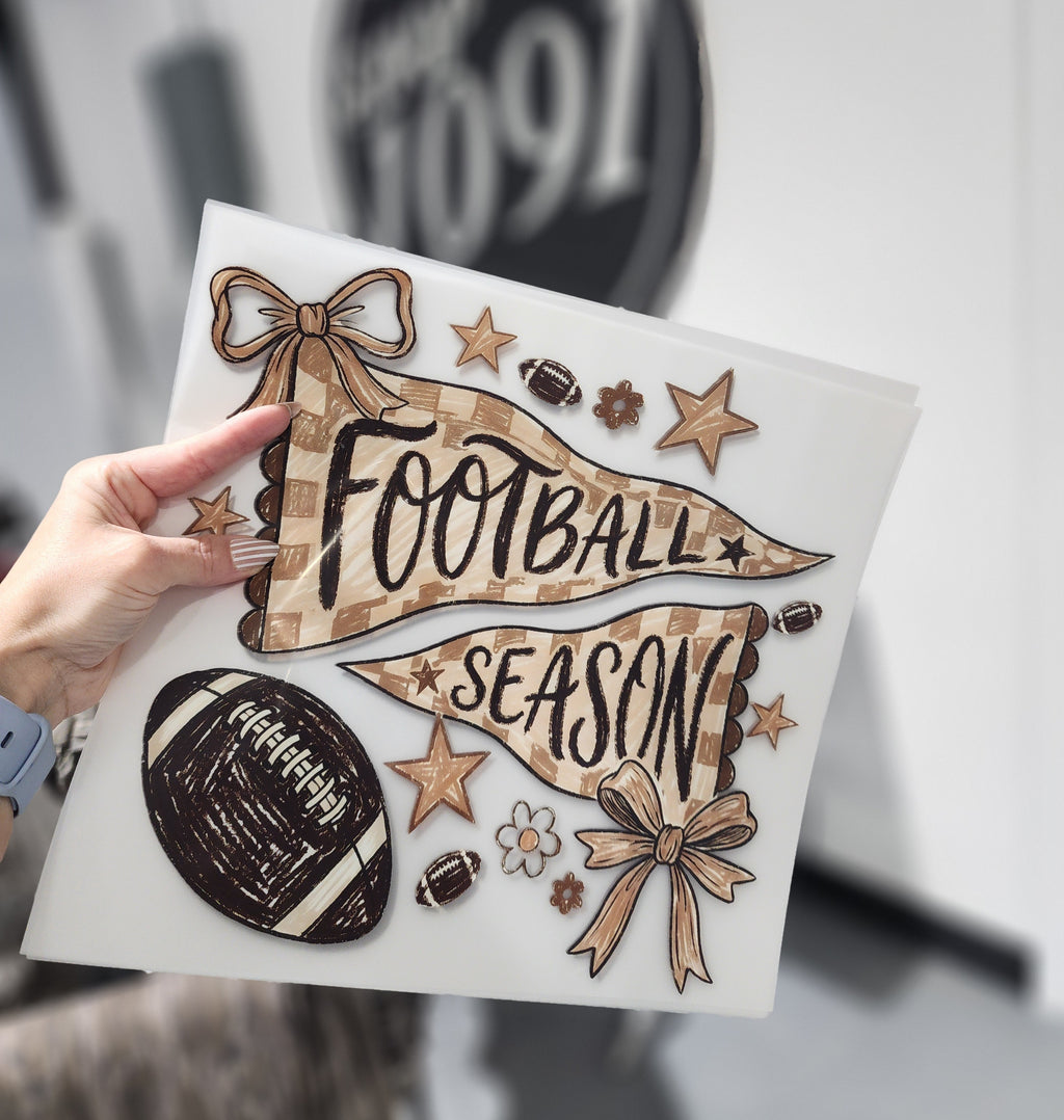 Football 🏈 Season