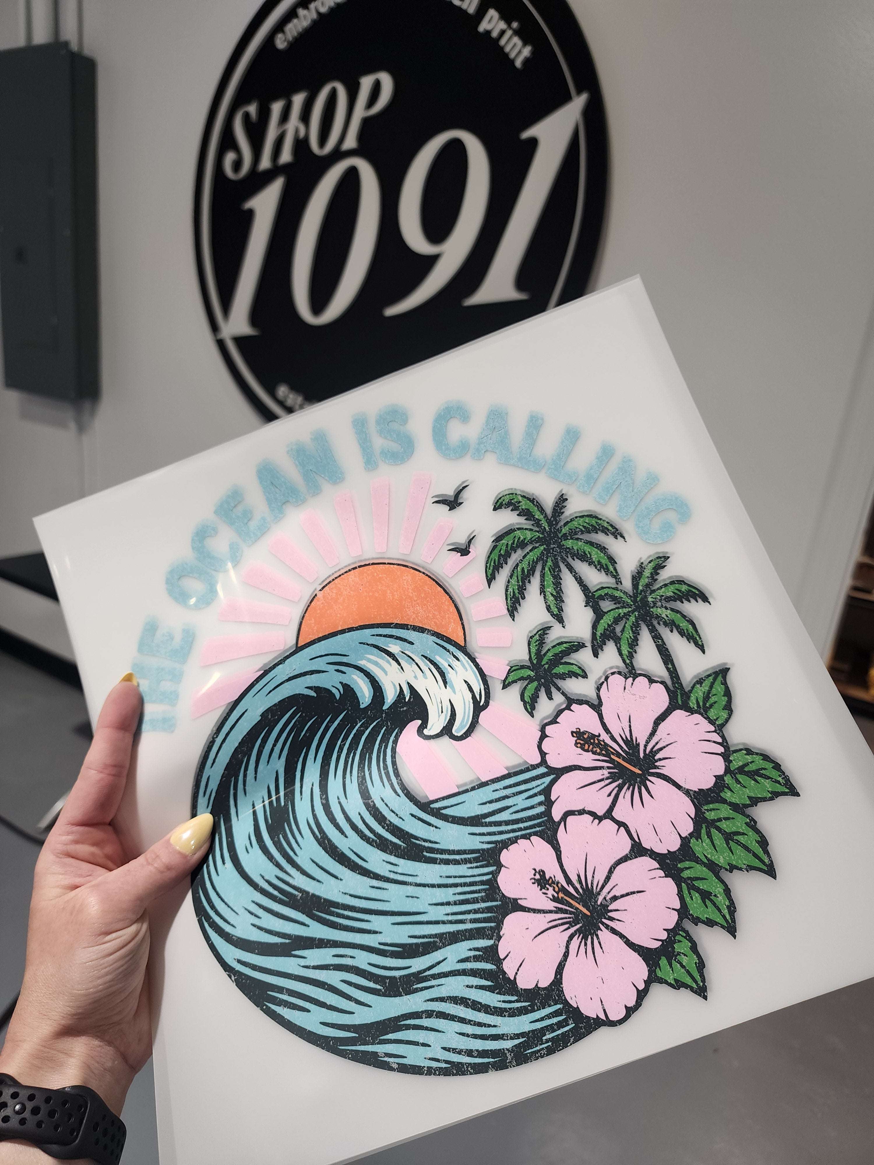 Vintage The Ocean is Calling